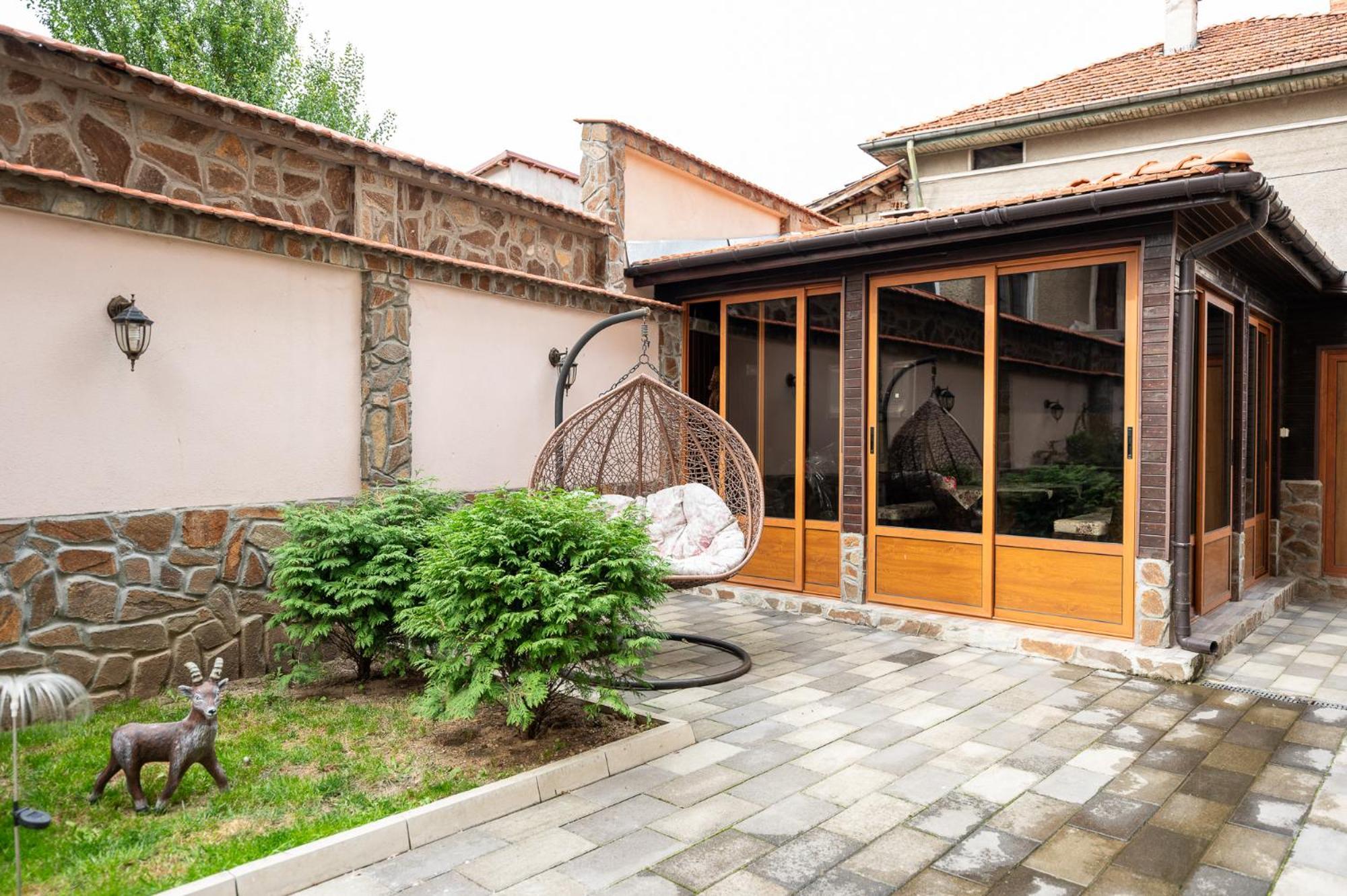 Beluga Guest House Velingrado Exterior foto